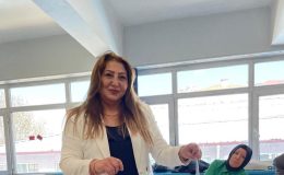 Ayten Urganioğlu’ndan iktidara eleştiri tufanı