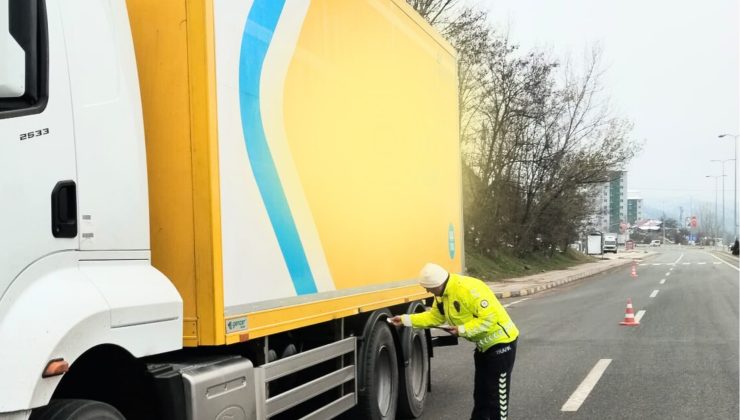 Kastamonu Emniyet Müdürlüğüne bağlı ekipler, bizler için denetimdeydi