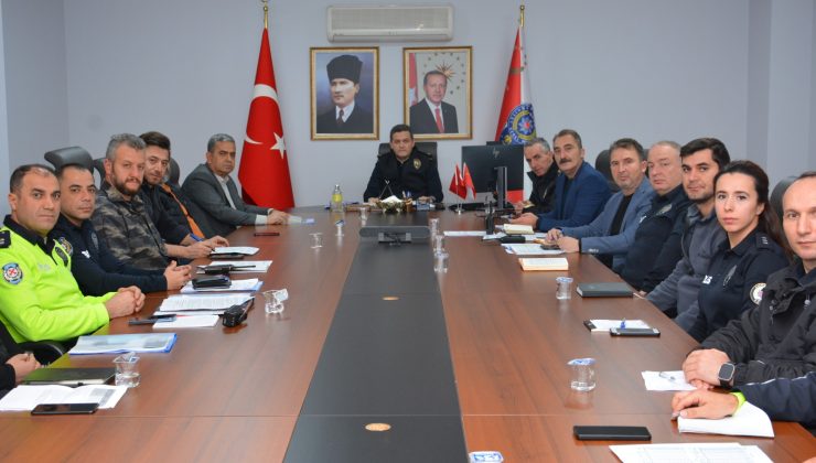 Yılbaşı Tedbirleri Toplantısı Düzenlendi