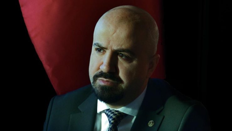 “Gazeteci ve gazetelerin sorunları çok, keyifleri yok”