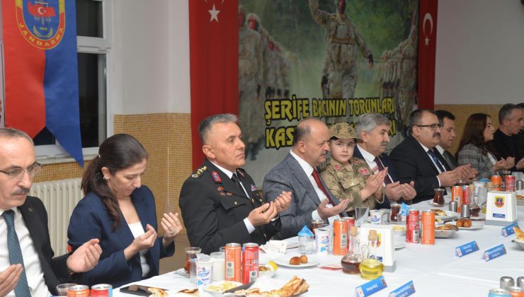 Vali Dallı, Şehit yakınları ve Gaziler ile iftar açtı