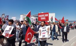 Kastamonu Üniversitesi’nde Gazze için yürüyüş gerçekleştirildi