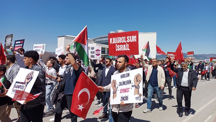 Kastamonu Üniversitesi’nde Gazze için yürüyüş gerçekleştirildi