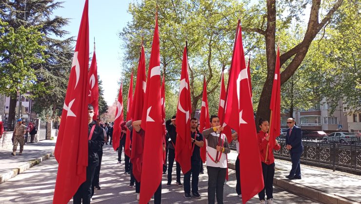 Gazi Stadı’na kadar kortej yürüyüşü gerçekleştirildi