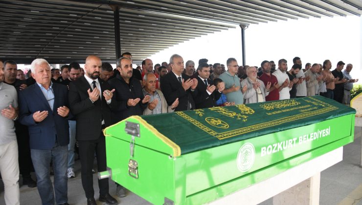 Gazeteci Ümit Yorulmaz’a veda