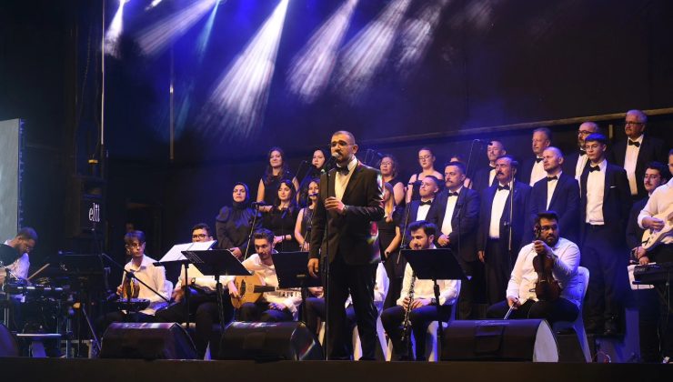 Turhan Topçuoğlu Parkı’nda Yeşilçam rüzgarı