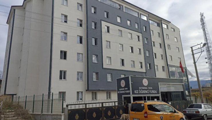 Tosya’da KYK Yurdunda Kalan Genç Kız 5. Kattan Atladı