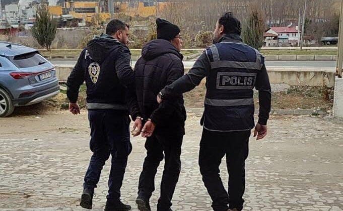 Kastamonu’da Ögretmene Kalkan El Cezasız Kalmadı