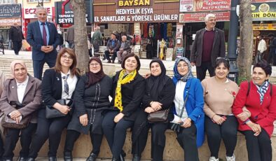 (VideoHaber)Kevser Ofluoğlu Kastamonu’da Esnaf ve Vatandaşlarla Buluştu