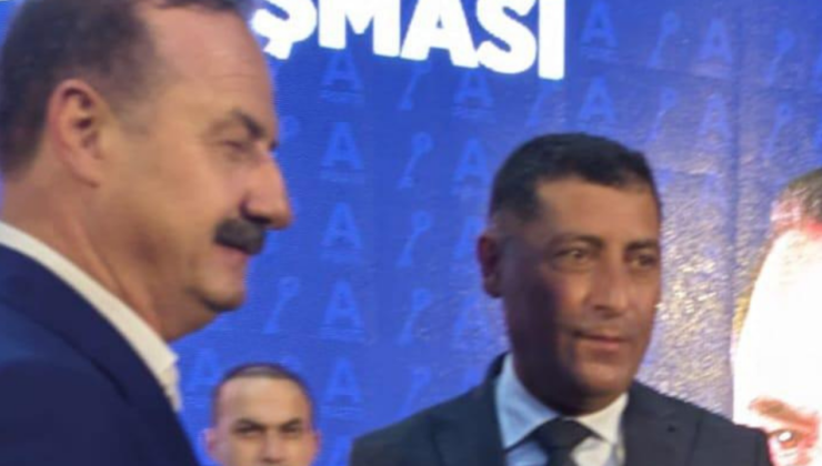 KAL-DER’den Yavuz Ağıralioğlu’na Eski Kastamonu Fotoğrafı Hediyesi.