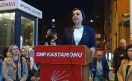 Karabacak:”Cumhuriyet Halk Partisi’ni kimin yöneteceğine bir avuç darbeci değil,milletimiz karar verir”