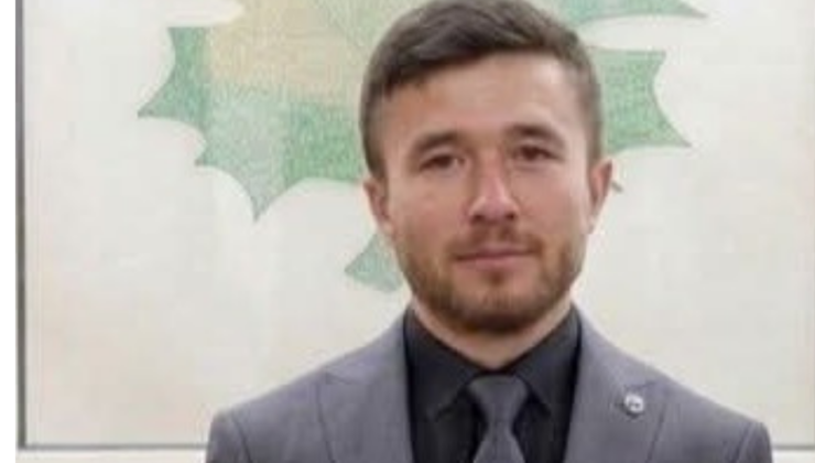 Harun Acar’dan Halil Uluay’a Dikkat Çeken Yanıt: ironik “Personel Alım İlanı” Paylaşımı