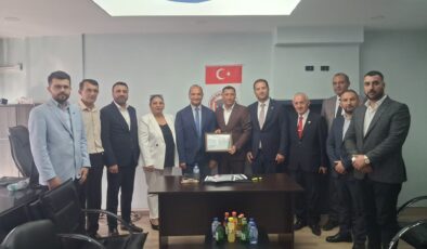 A Parti Genel Başkan Yardımcısı İşcan, KAL-DER Yönetimiyle Bir Araya Geldi