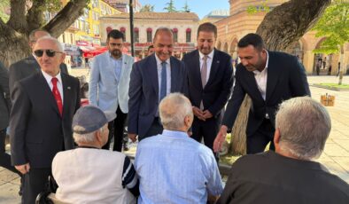 İşcan, Kastamonu’da vatandaş ve esnafın nabzını tuttu