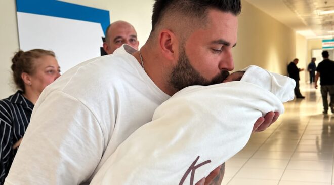 Pullu Ailesi’nin Mutlu Günü Karahan Bebek Dünyaya Geldi
