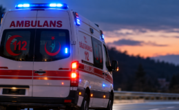Devrekani’de Traktöre Çarpan Otomobilde 1 Kişi Yaralandı